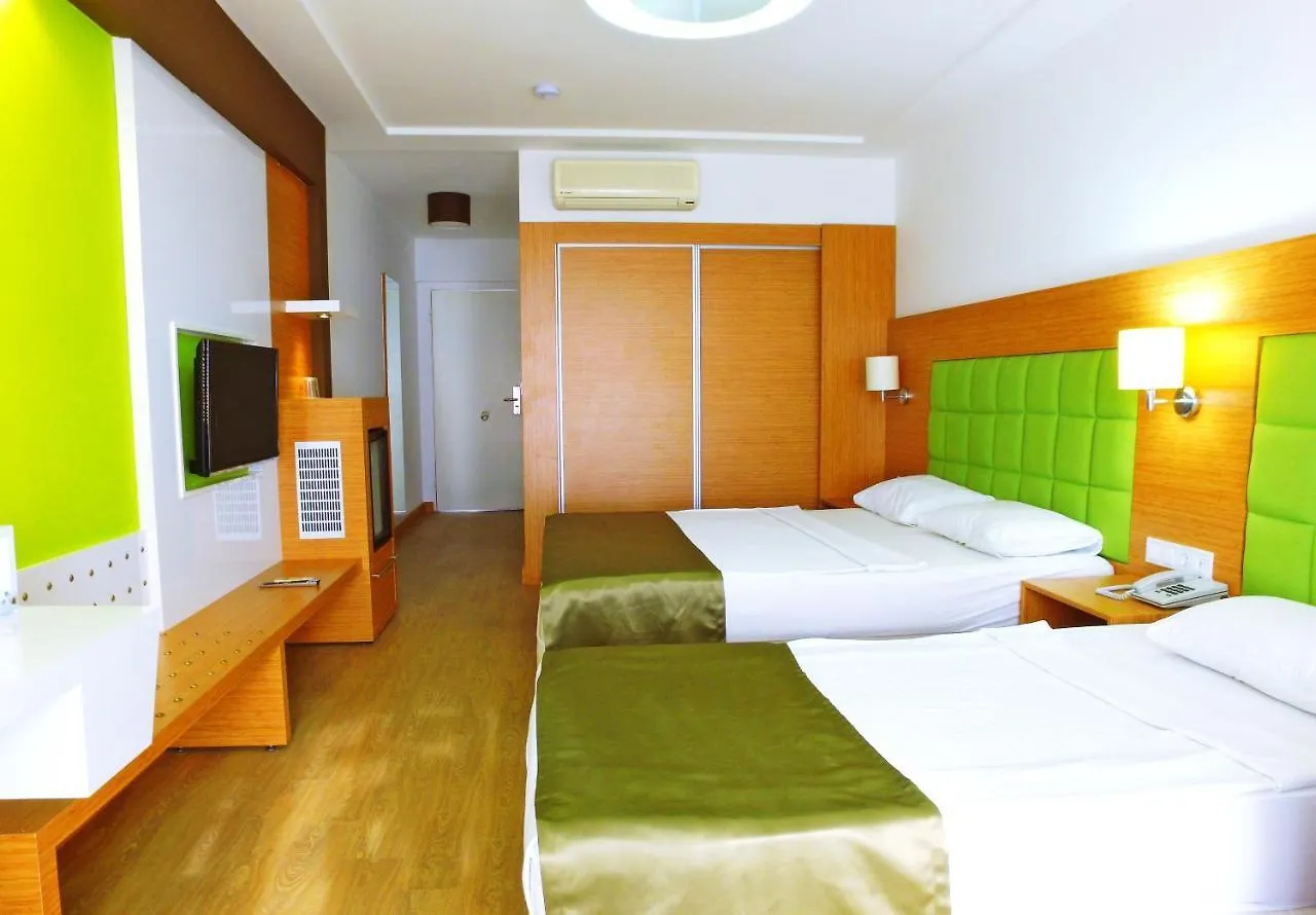 ****  Woxxie Hotel Turgutreis Turkey